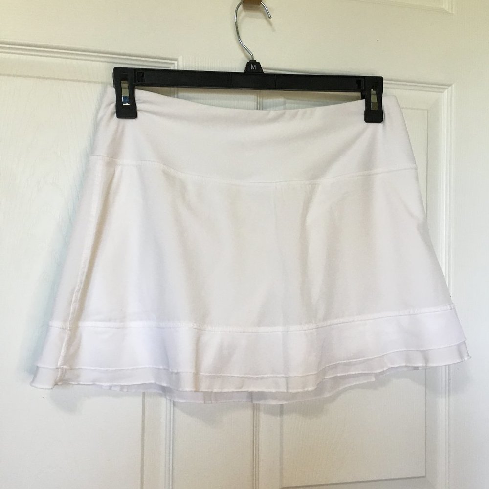 White tennis skirt with built in spandex shorts